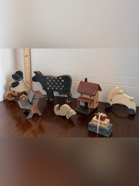 Country Folk Art Handmade Primitive Wooden Shelf Sitter 80s Cottage Decor Lot